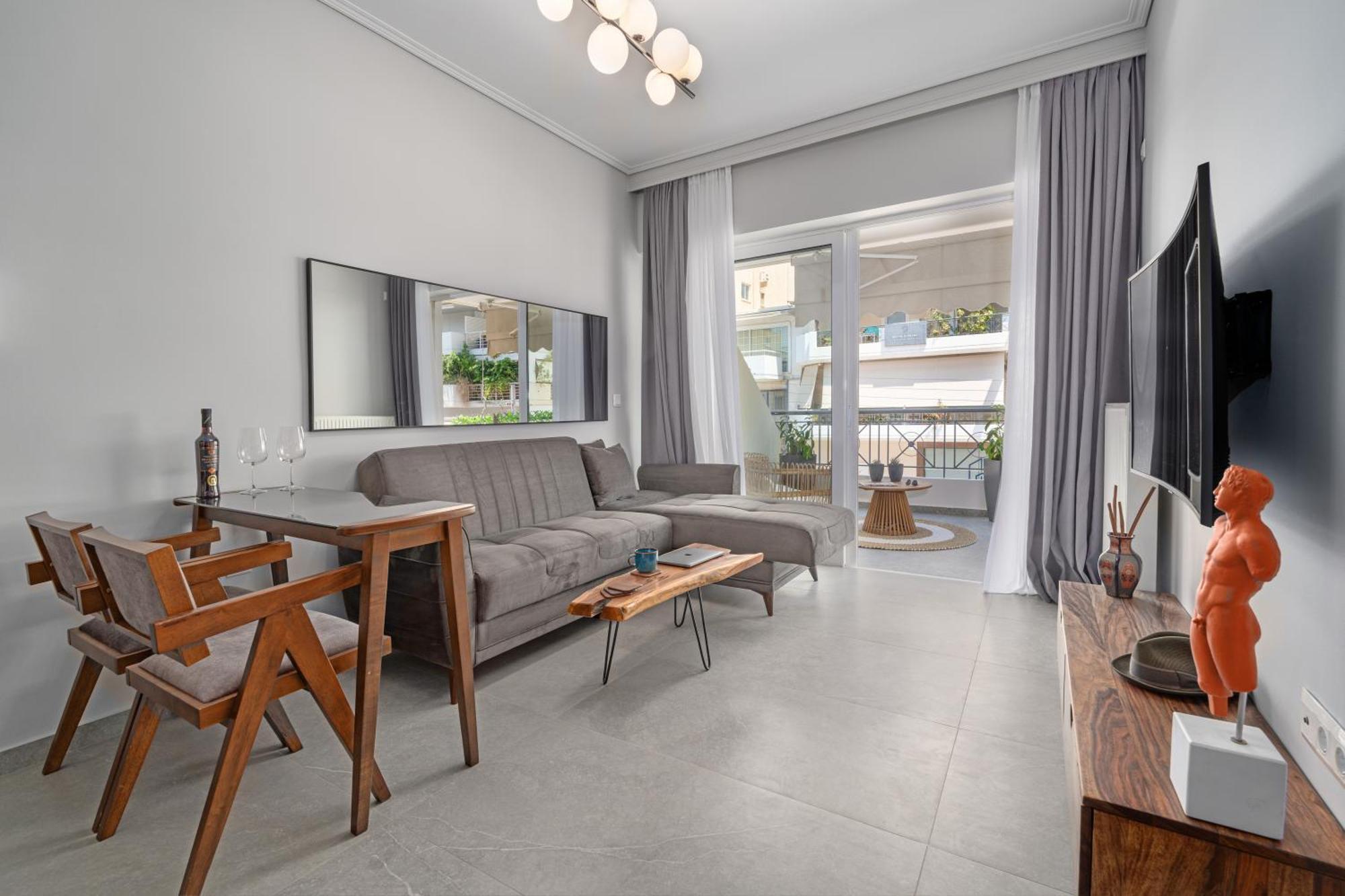 Luxurious Coastal Retreat In Central Glyfada Афины Экстерьер фото